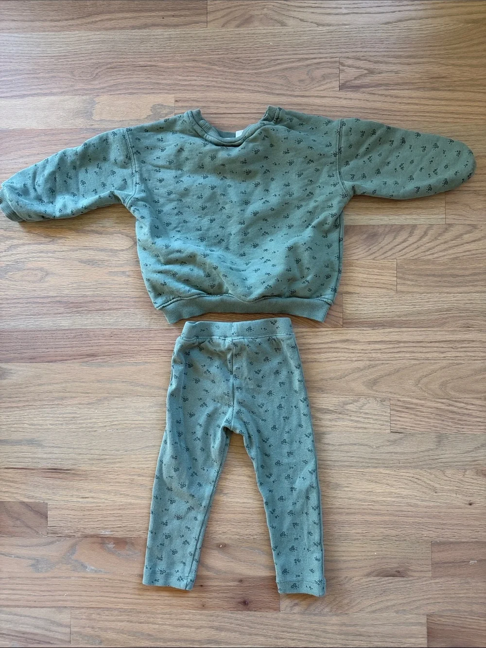 Zara Olive Green Sweater & Leggings Set